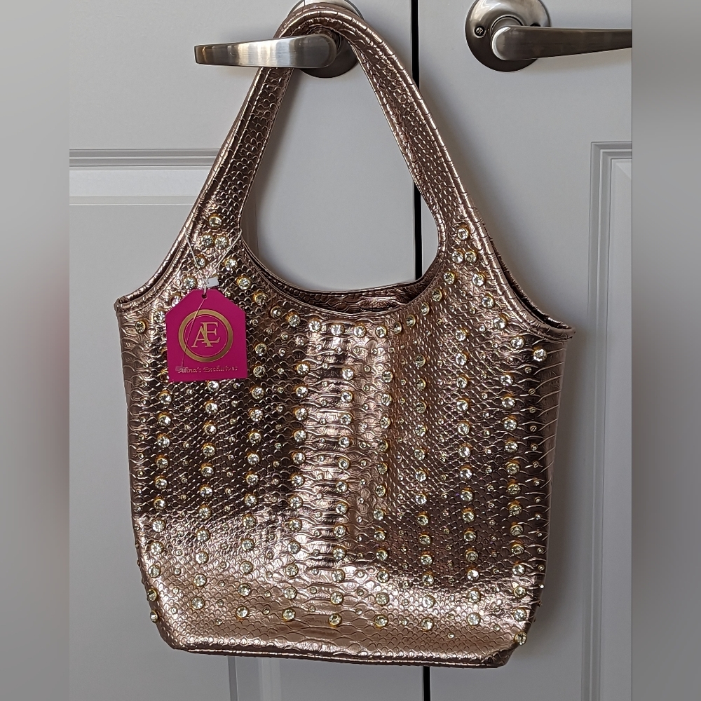 Beautiful Gold Rhinestone Embellished Purse